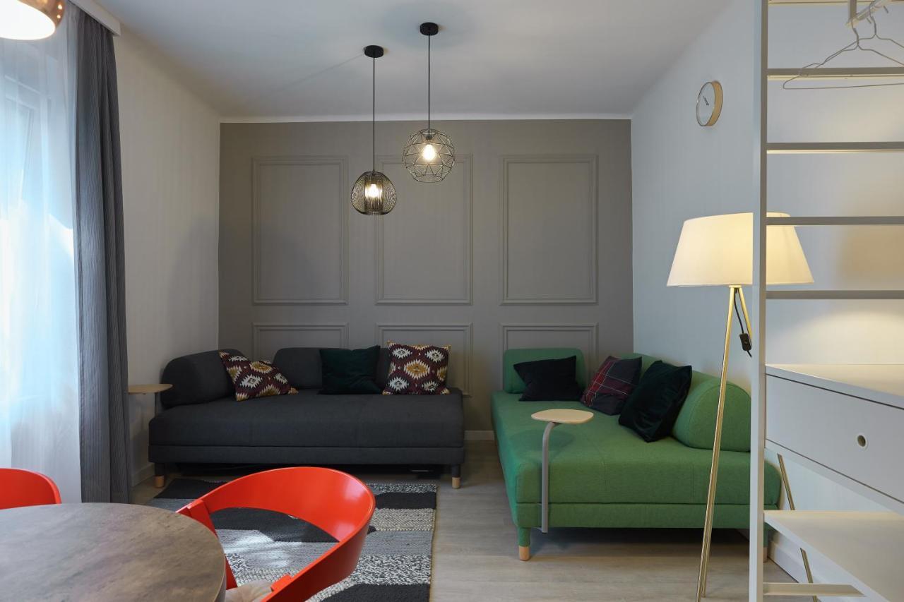 7Domb Apartman Komló 外观 照片